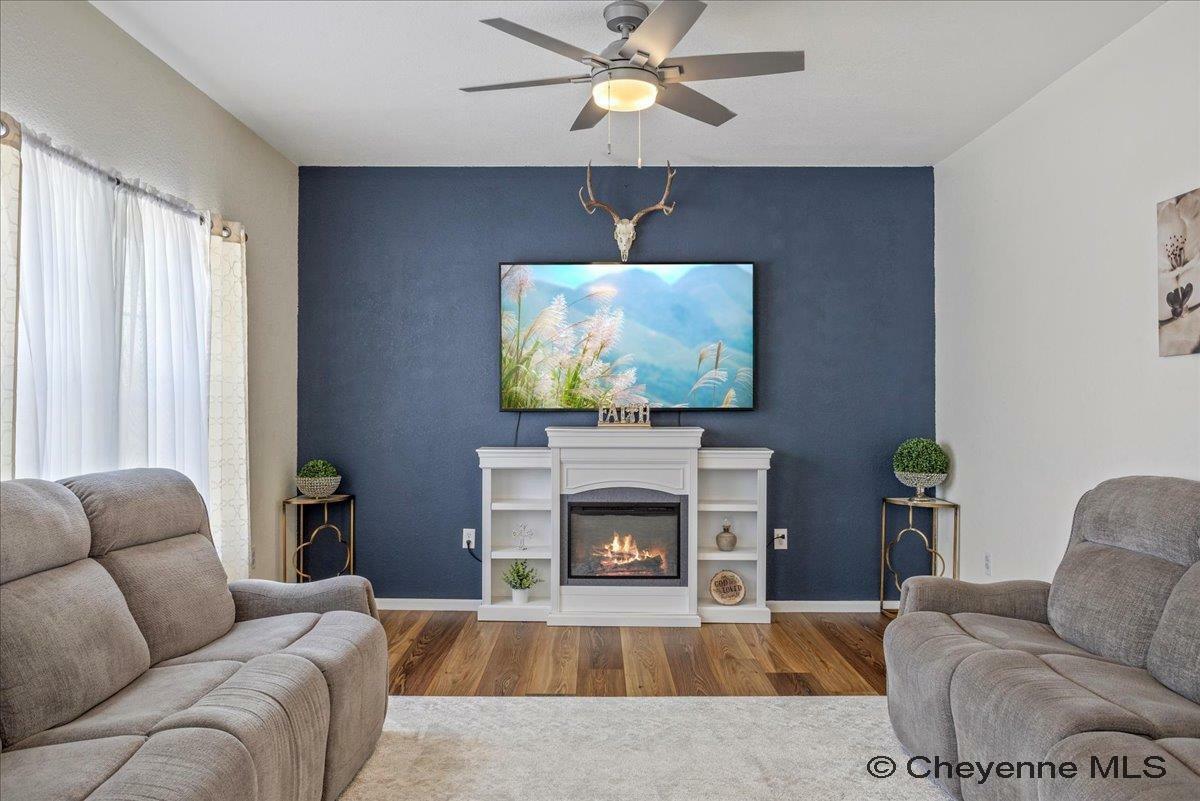 Property Photo: 8203 Stagecoach Rd WY 82009