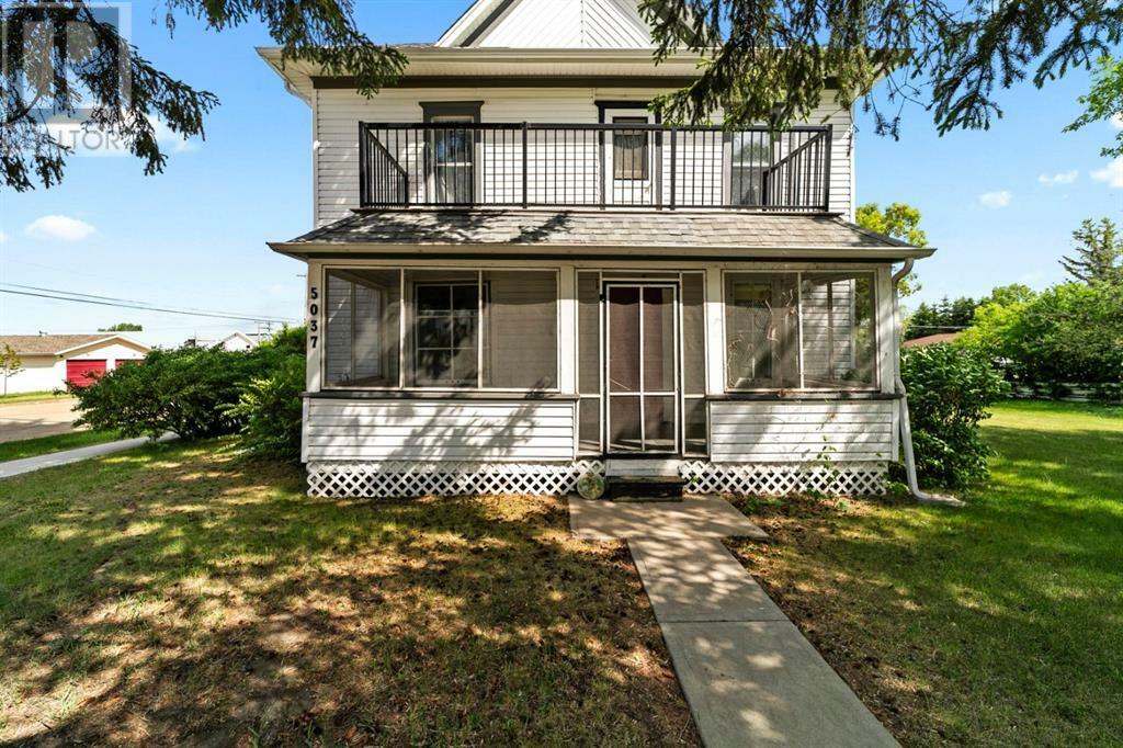 Photo de la propriété: 5037 48 Street AB T0B 1A0