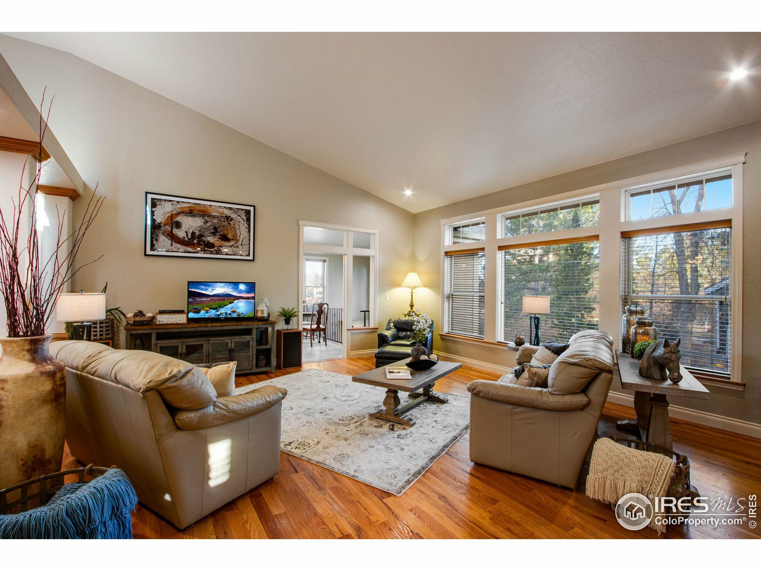 Property Photo: 4918 Hinsdale Dr CO 80526