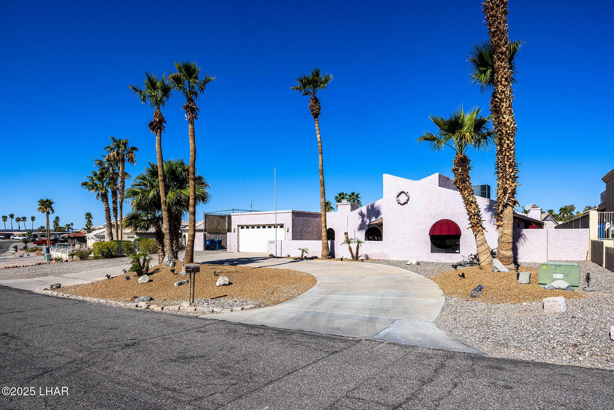 Property Photo: 2311 Souchak Dr AZ 86406