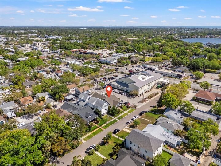 Property Photo: 445 29th Avenue N FL 33704