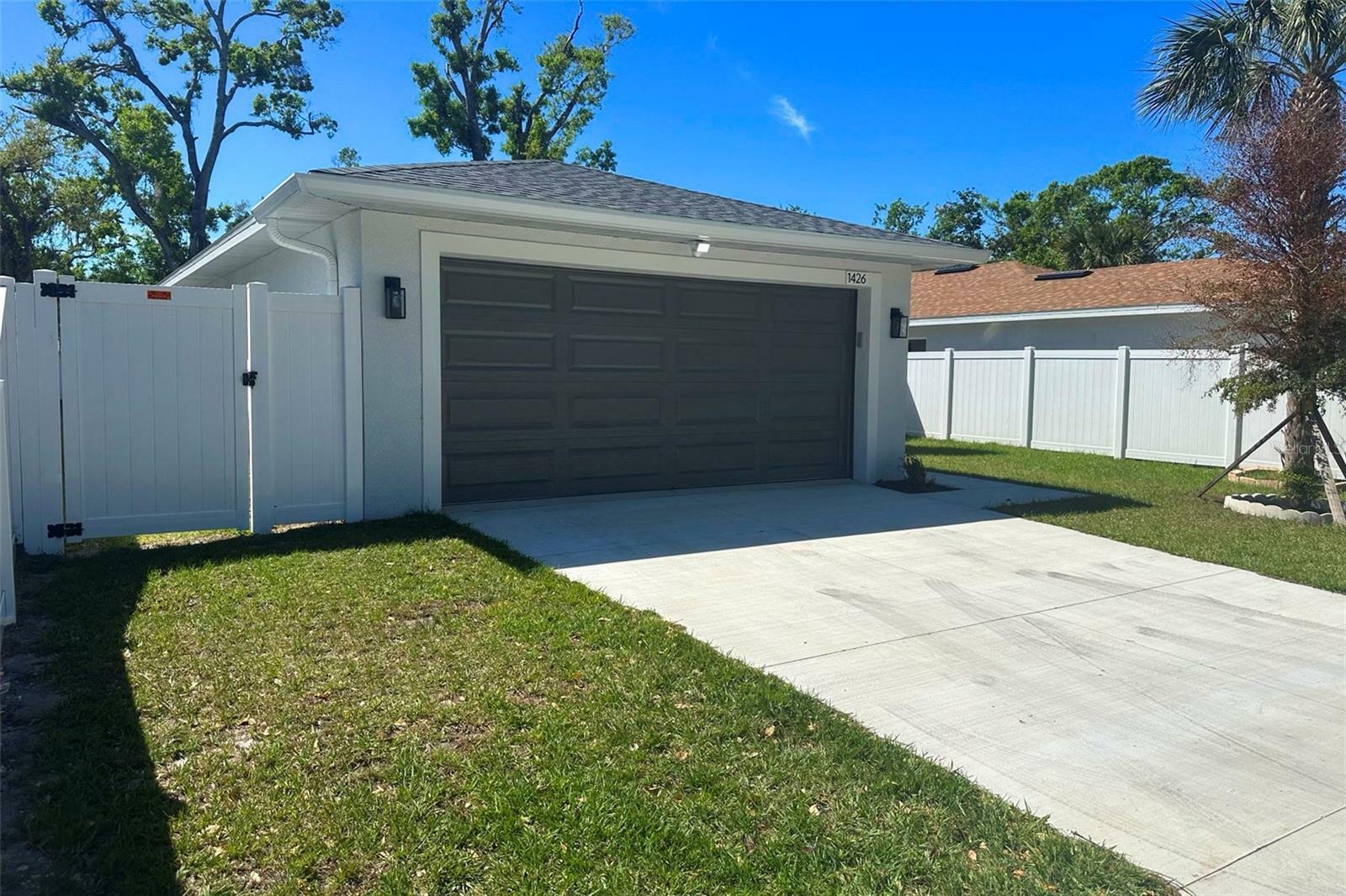 Property Photo: 1426 19th Street FL 34234