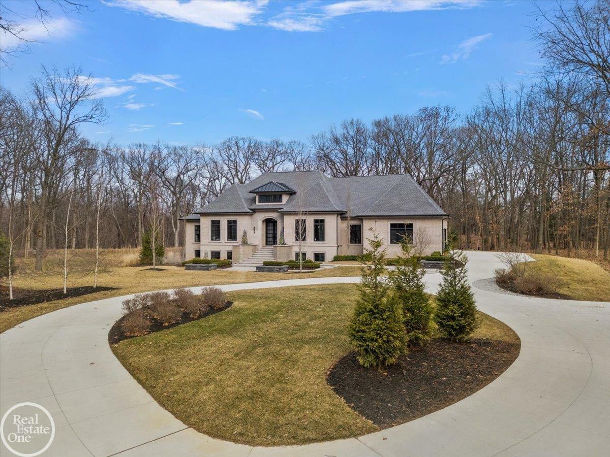 Property Photo: 4795 Gallagher Road MI 48306