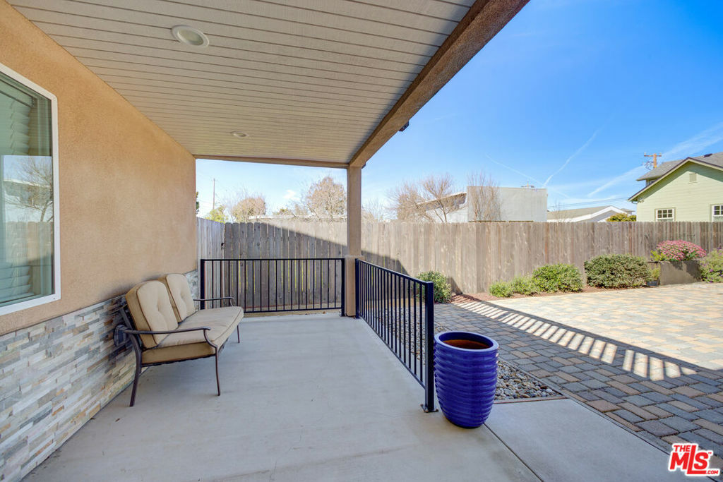 Property Photo:  585 Branch Street  CA 93401 