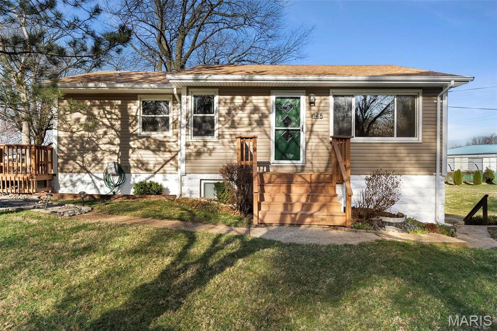 Property Photo: 145 Edgeworth Avenue MO 63043