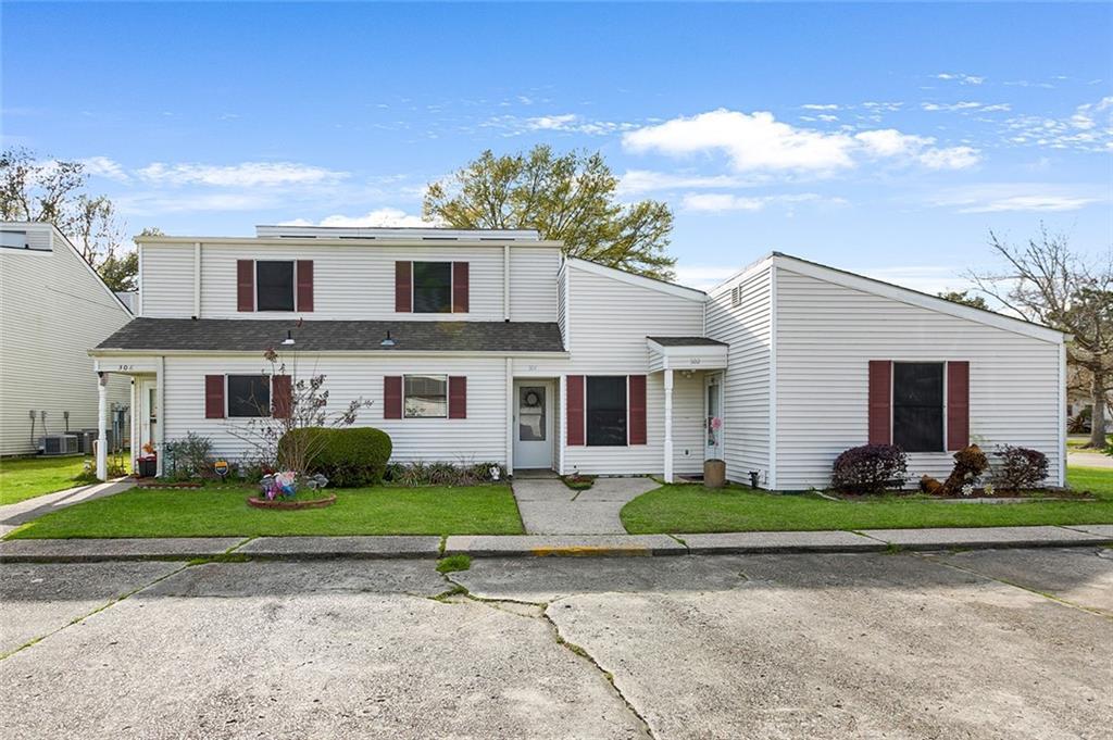 Property Photo: 302 Bogie Drive 25D LA 70460
