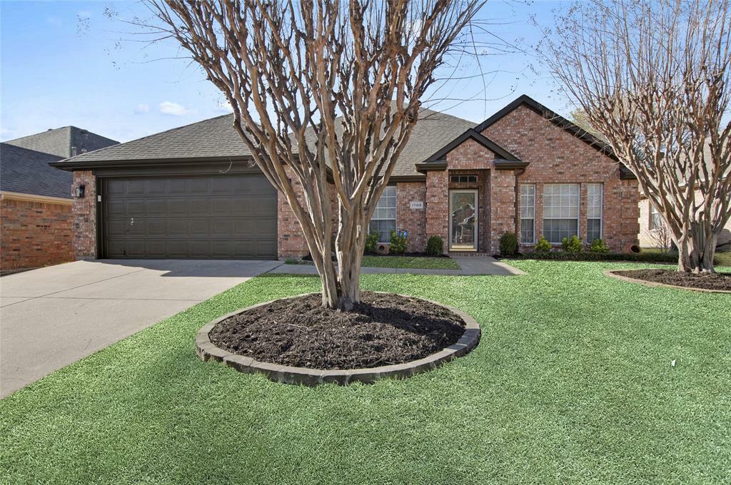 Property Photo: 1705 Flatwood Drive TX 75028