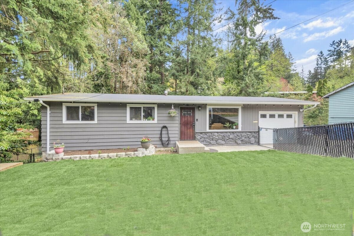 18929  76th Avenue W  Lynnwood WA 98036 photo