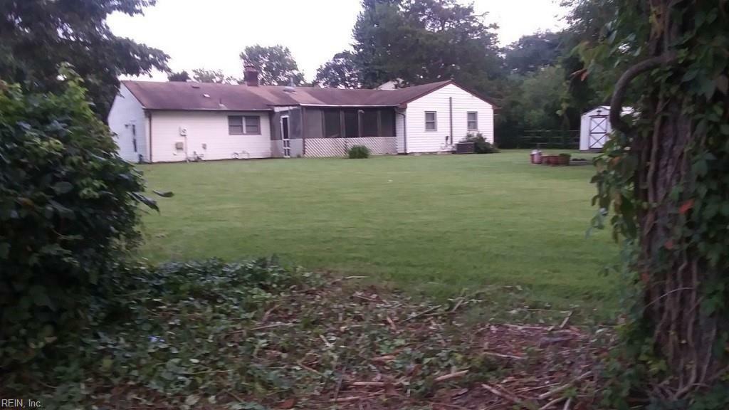 Property Photo: 6208 Amherst Cir VA 23464