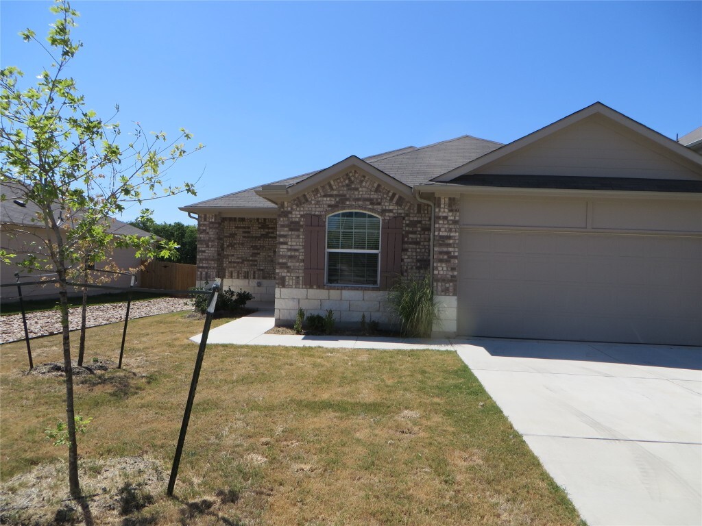 Property Photo: 6201 Kildare Drive TX 78626