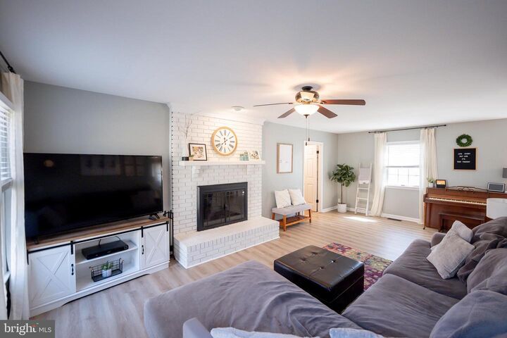 Property Photo:  1817 W Clear Lake Drive  MD 21804 