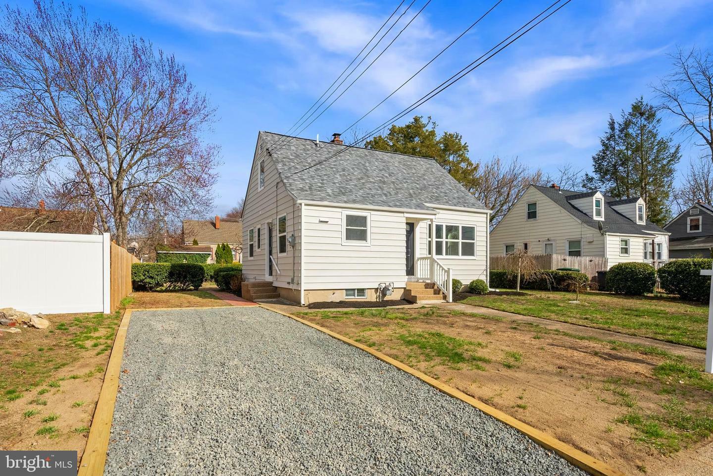 Property Photo: 221 Countiss Avenue NJ 08021