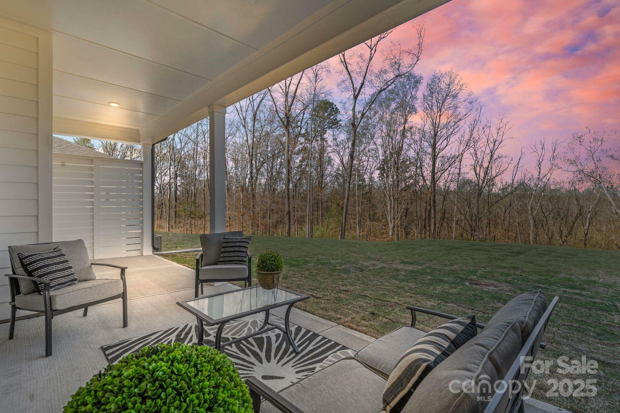 Property Photo: 1132 Meander Lane NC 28173
