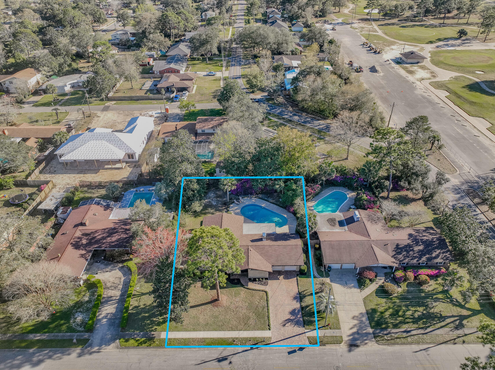 Property Photo: 4 NE Rue De Le Roi Street FL 32547