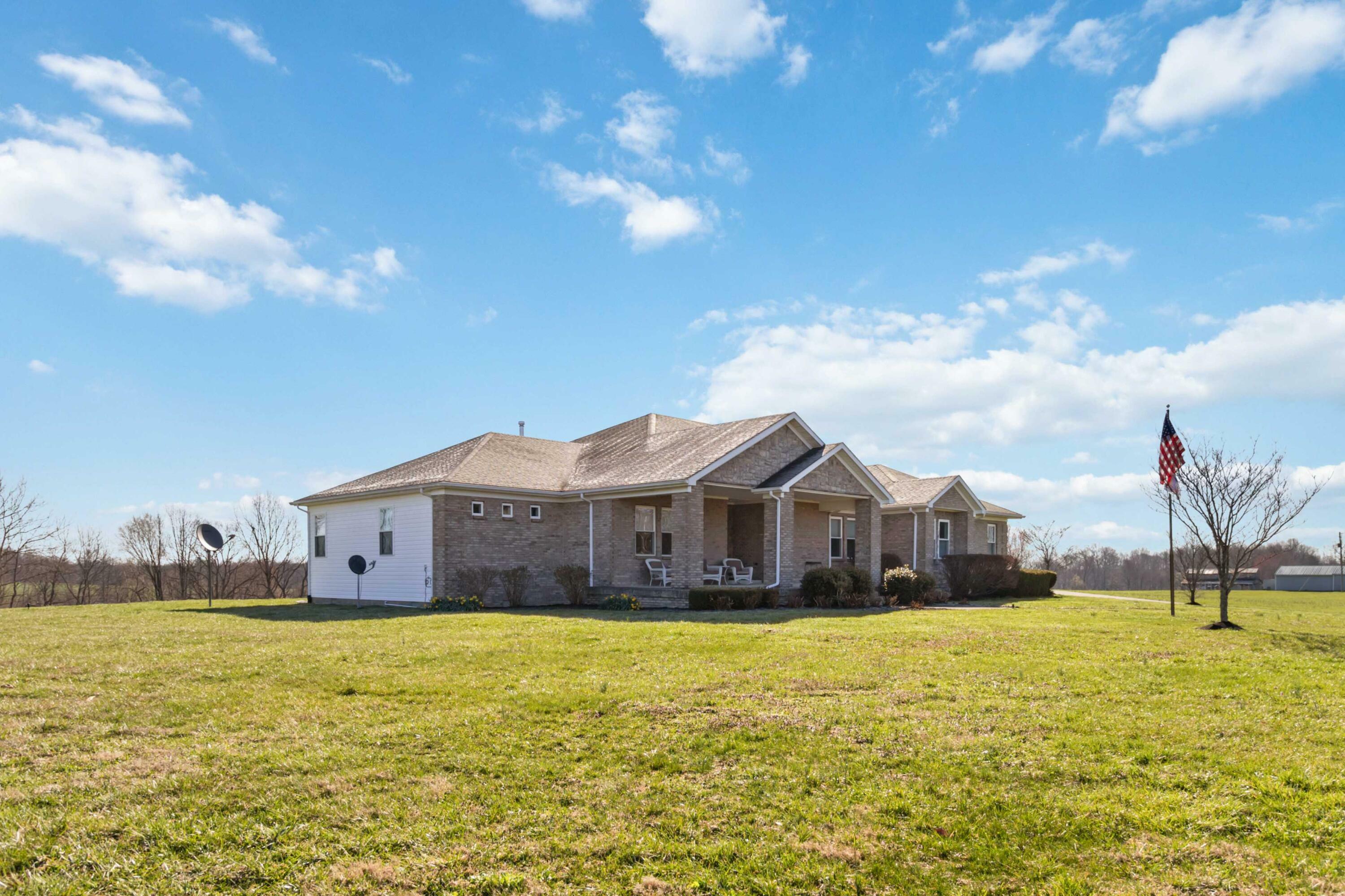 Property Photo: 398 Jim Weaver Road KY 40419