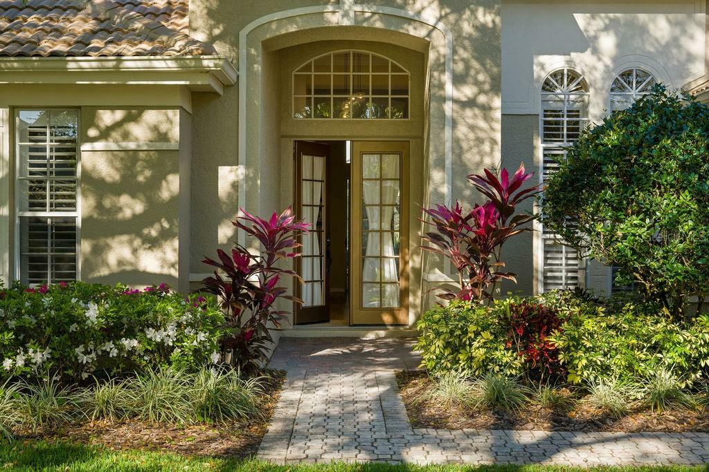Property Photo: 8912 Heritage Bay Circle FL 32836