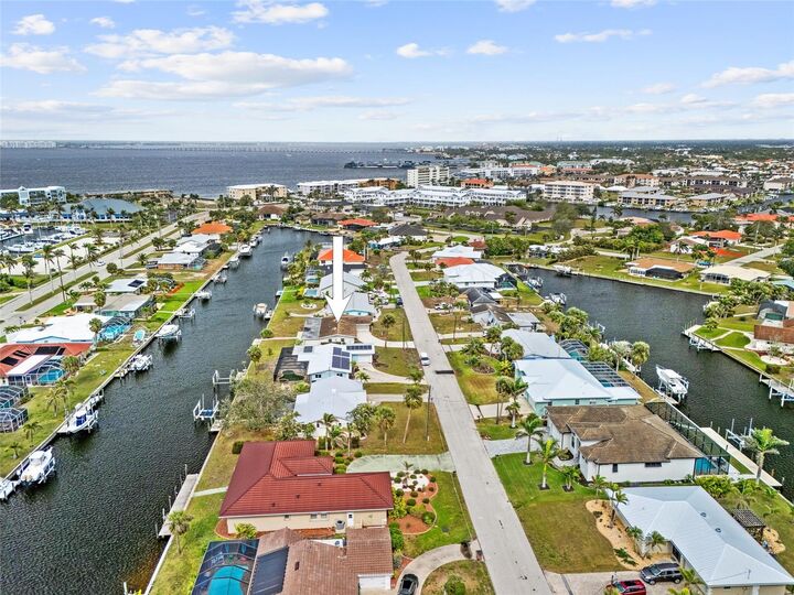 Property Photo: 1756 Boca Raton Court FL 33950