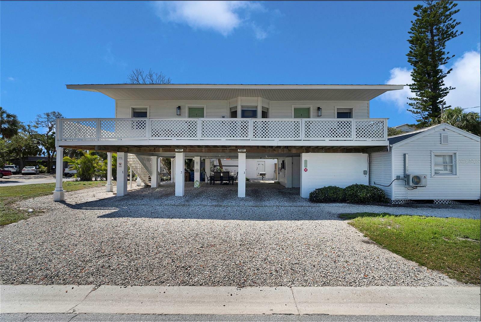 Property Photo: 2116/2114 1st Street FL 33785