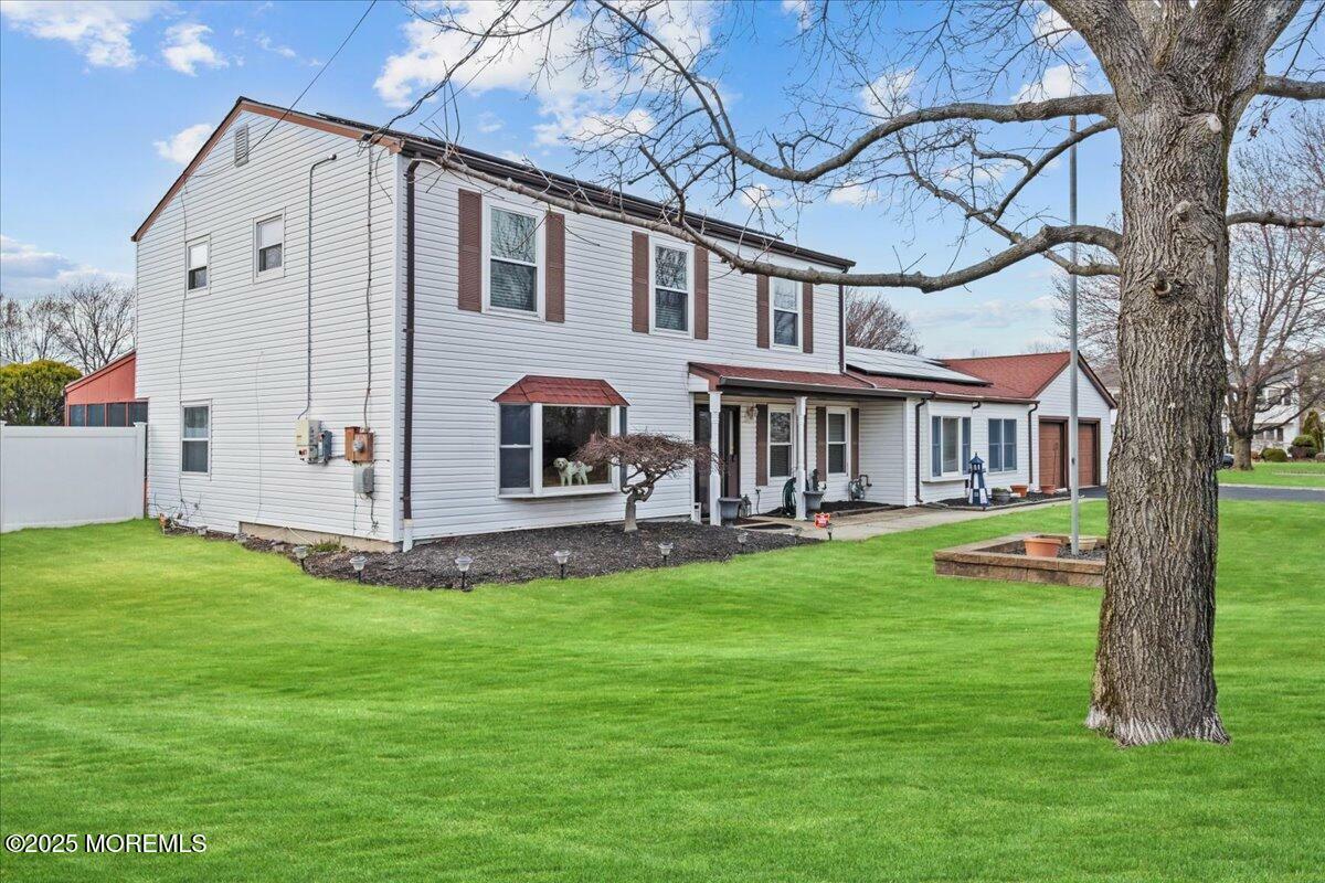 726 Poole Avenue  Hazlet NJ 07730 photo
