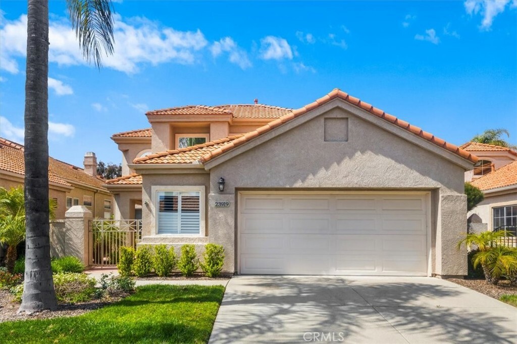Property Photo: 23919 Corte Emerado CA 92562