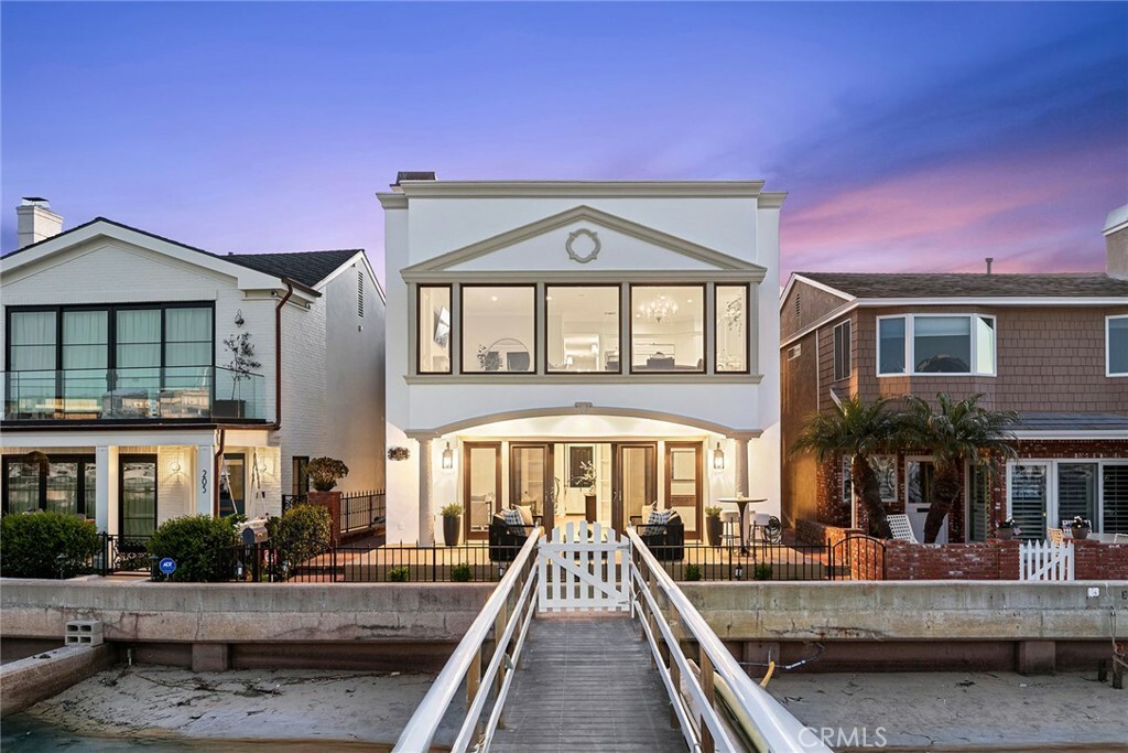 209 E. Bayfront  Newport Beach CA 92662 photo