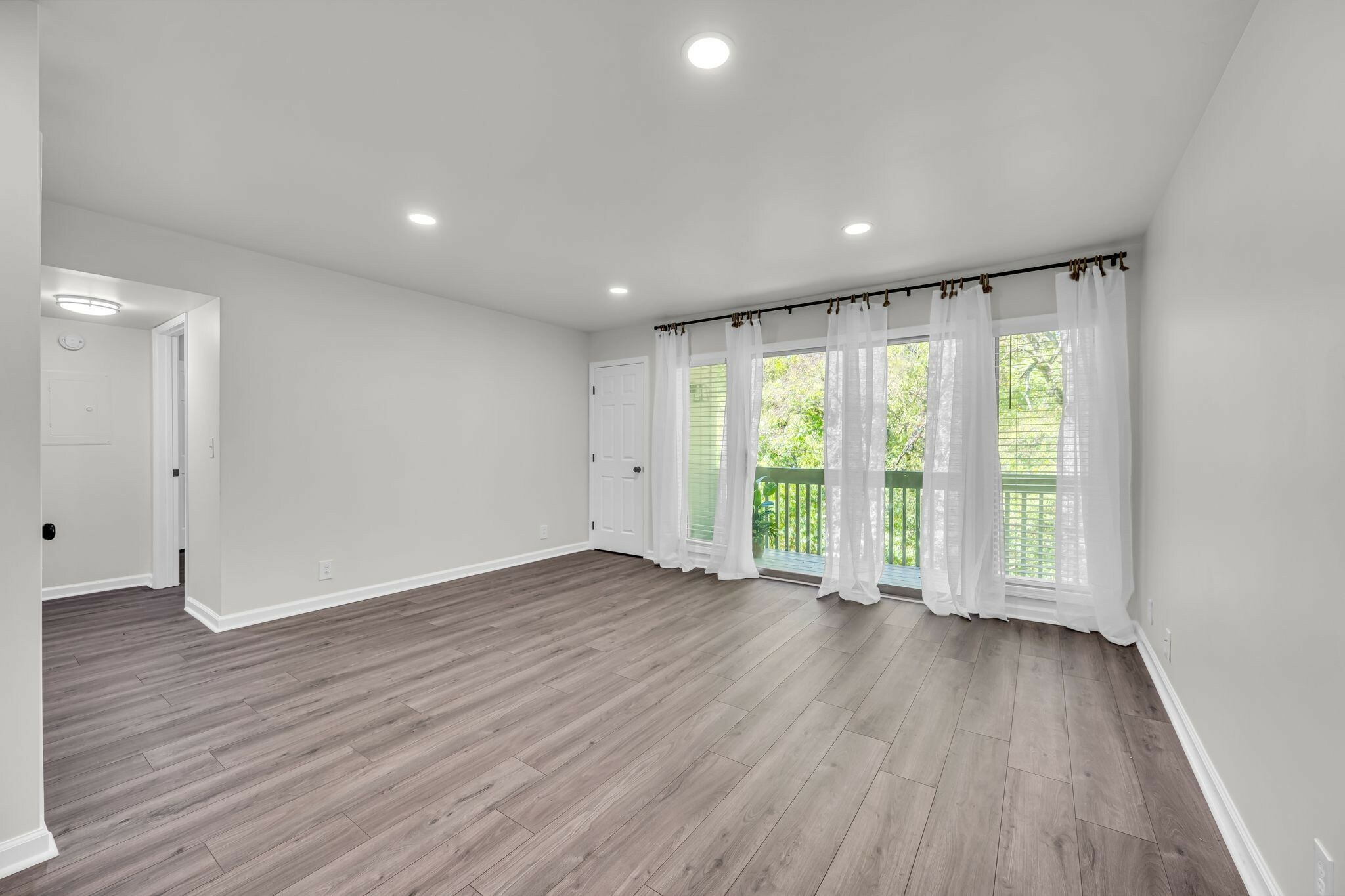 Property Photo: 21 Vaughns Gap Rd J155 TN 37205