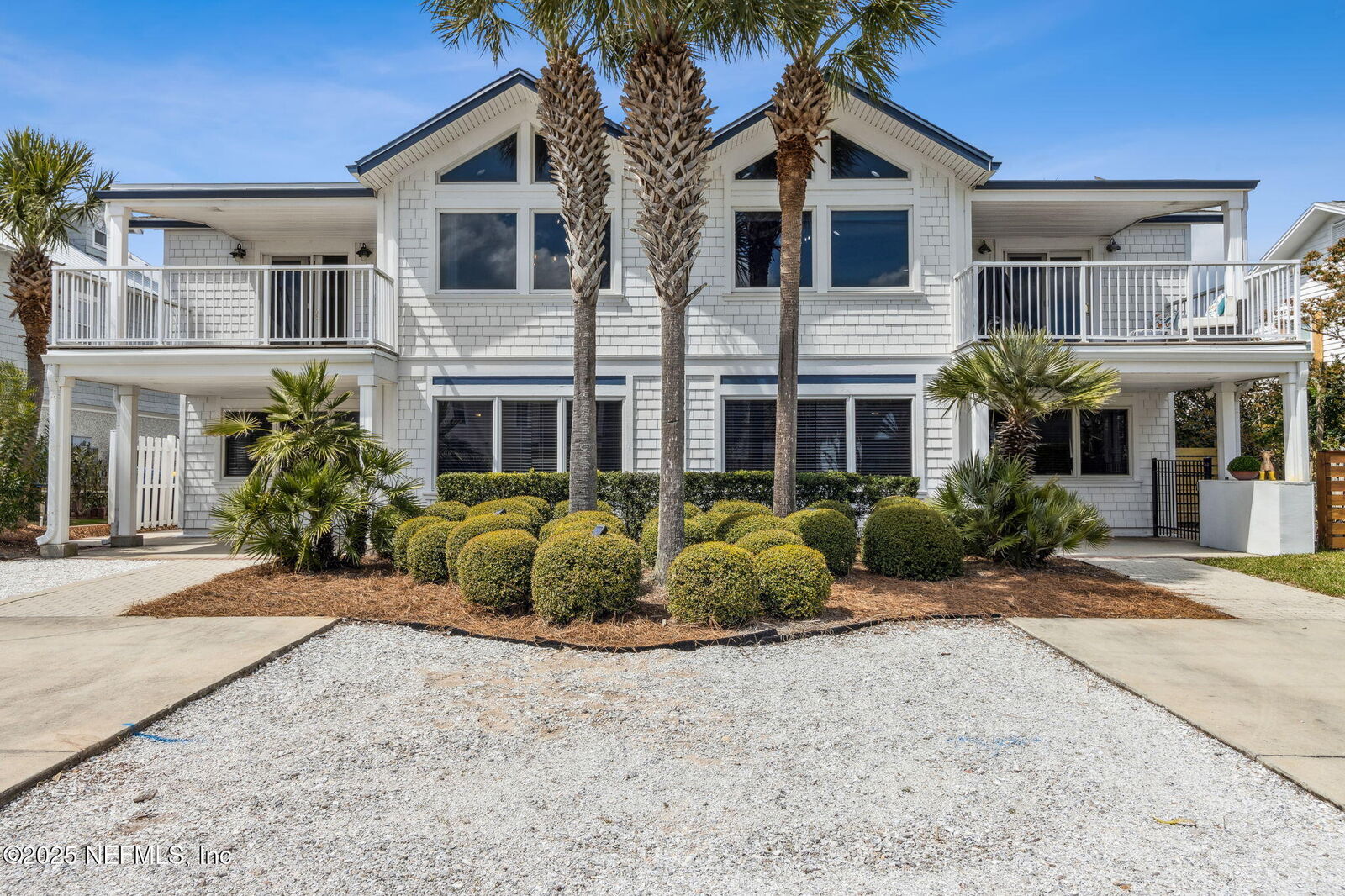 Property Photo:  733 Tarpon Avenue A&Ampb  FL 32034