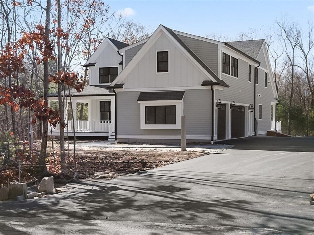 Property Photo:  279 SE Main St Lot 2  MA 01516 