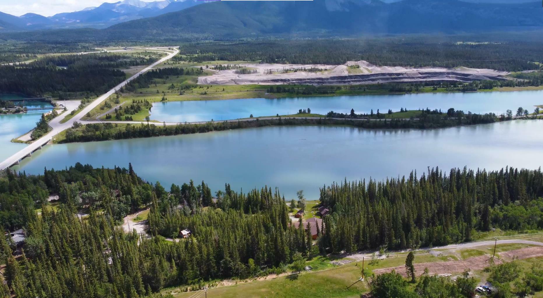 Photo de la propriété:  9 Bagley Pass  AB T0L 2C0 