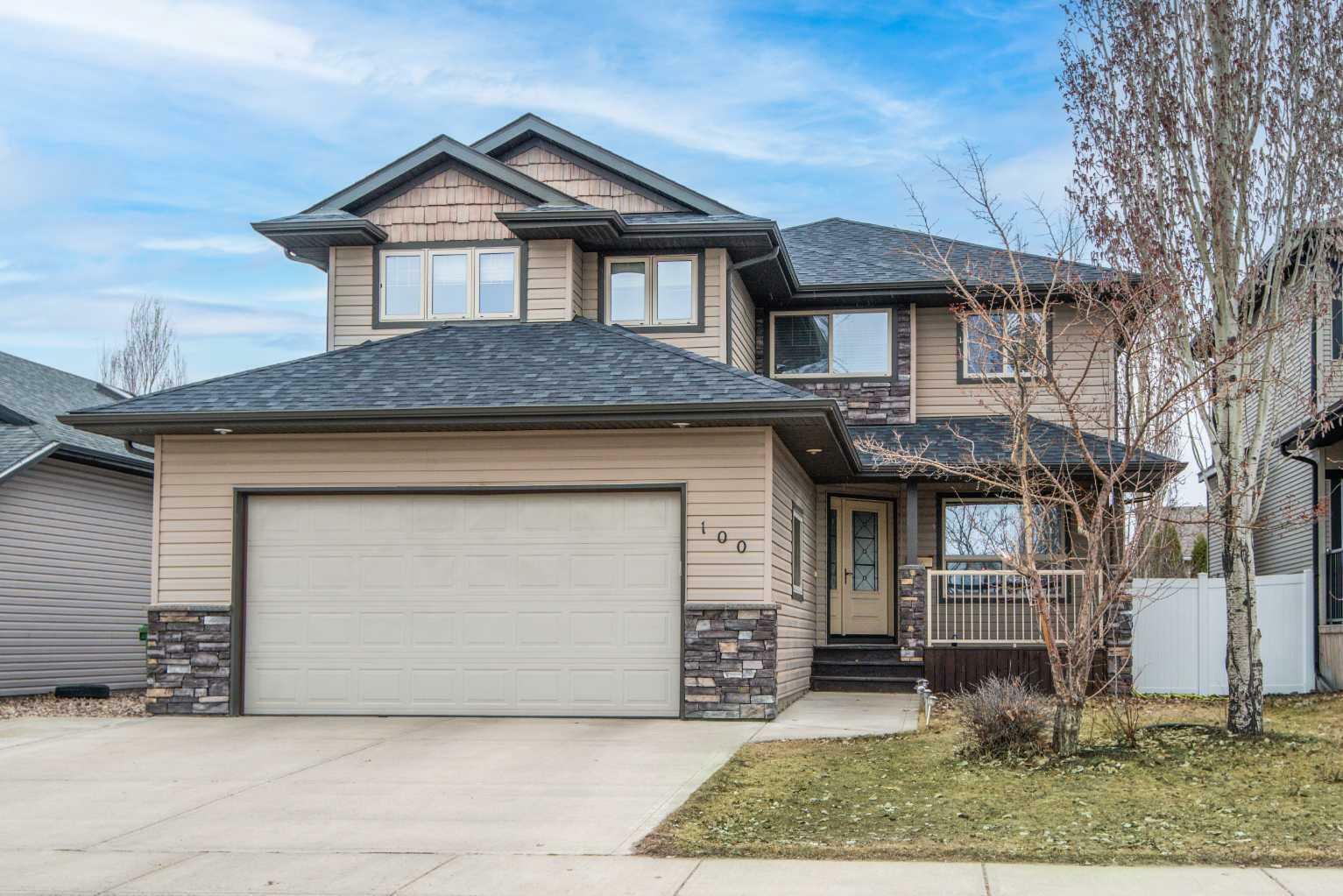 100 Isbister Close  Red Deer AB T4R 0B9 photo