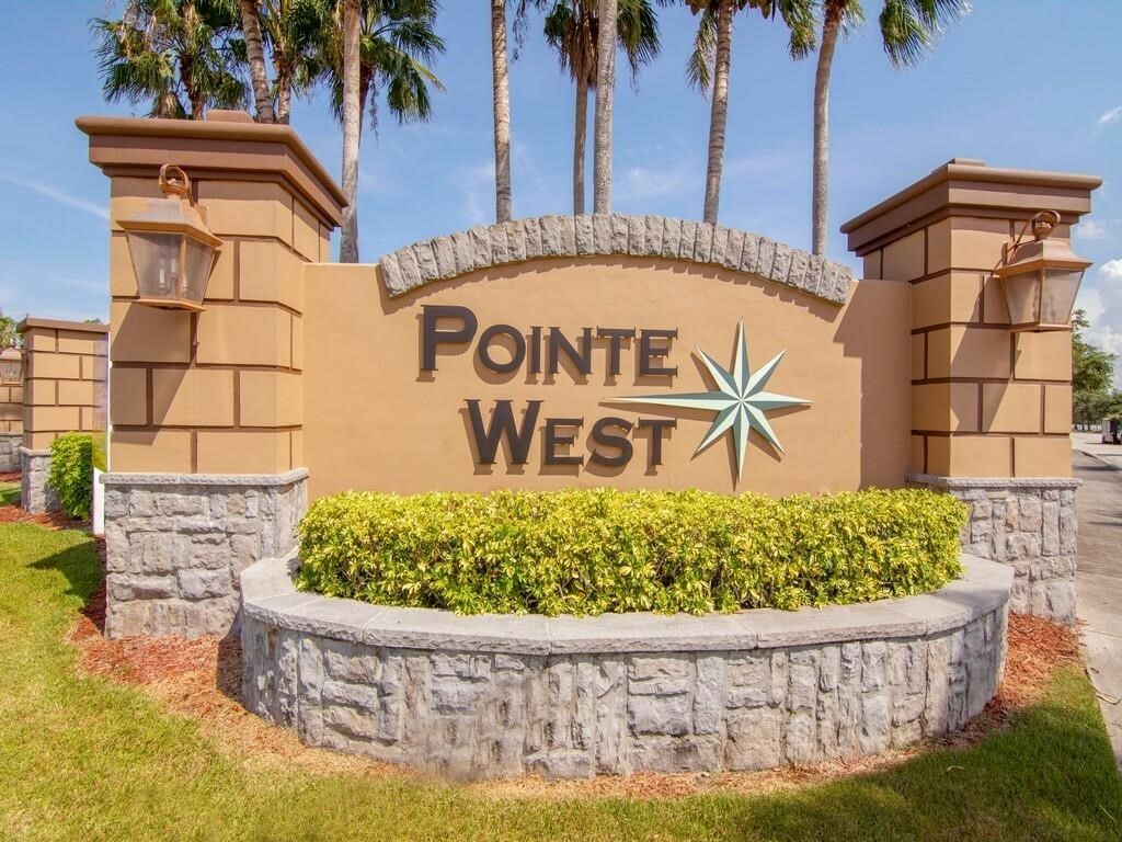 Property Photo: 1440 Bruntsfield Terrace FL 32966