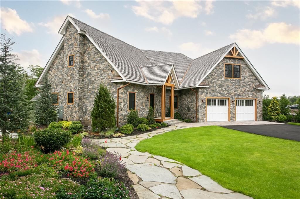 Property Photo: 27 Adventure Way RI 02898