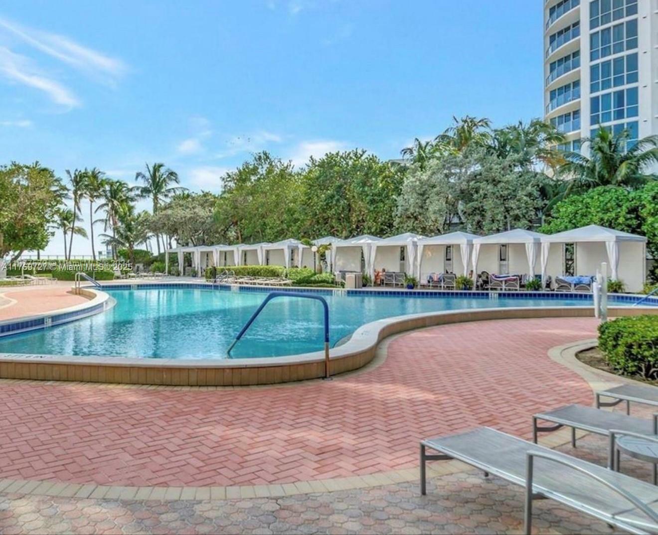 Property Photo: 3001 S Ocean Dr 1039 FL 33019