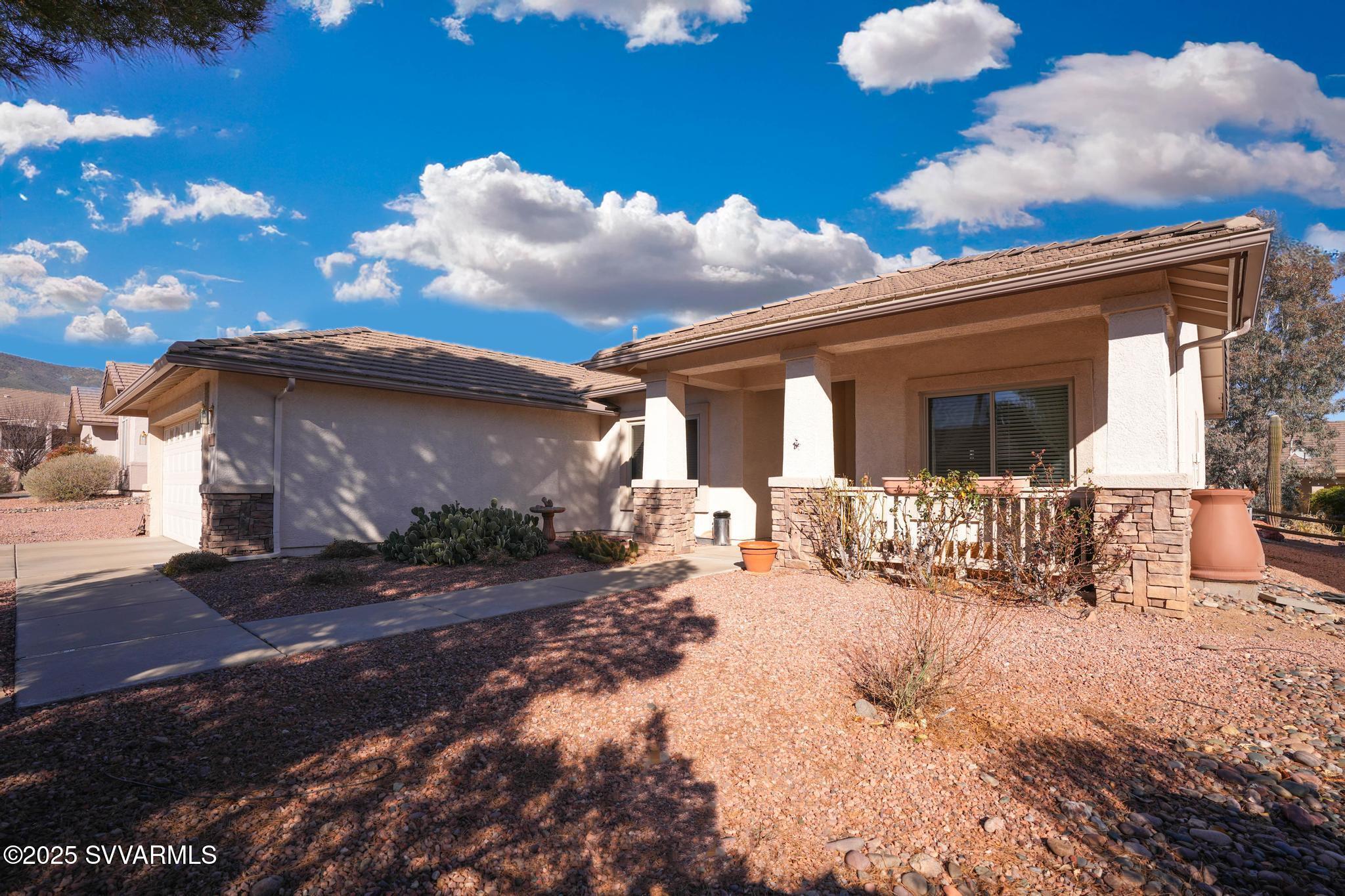 Property Photo: 1830 W Bronco Lane Lane AZ 86326