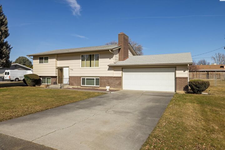 10115 W Court St  Pasco WA 99301 photo