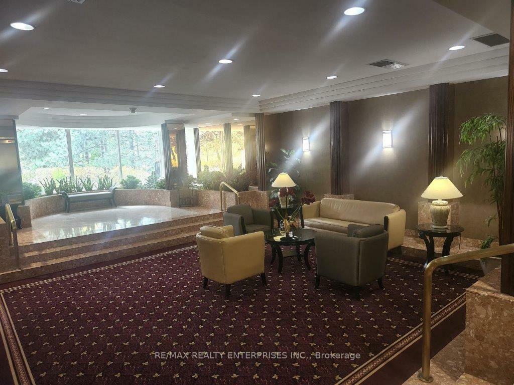 Property Photo: 24 Hanover Road 309 ON L6S 5K8