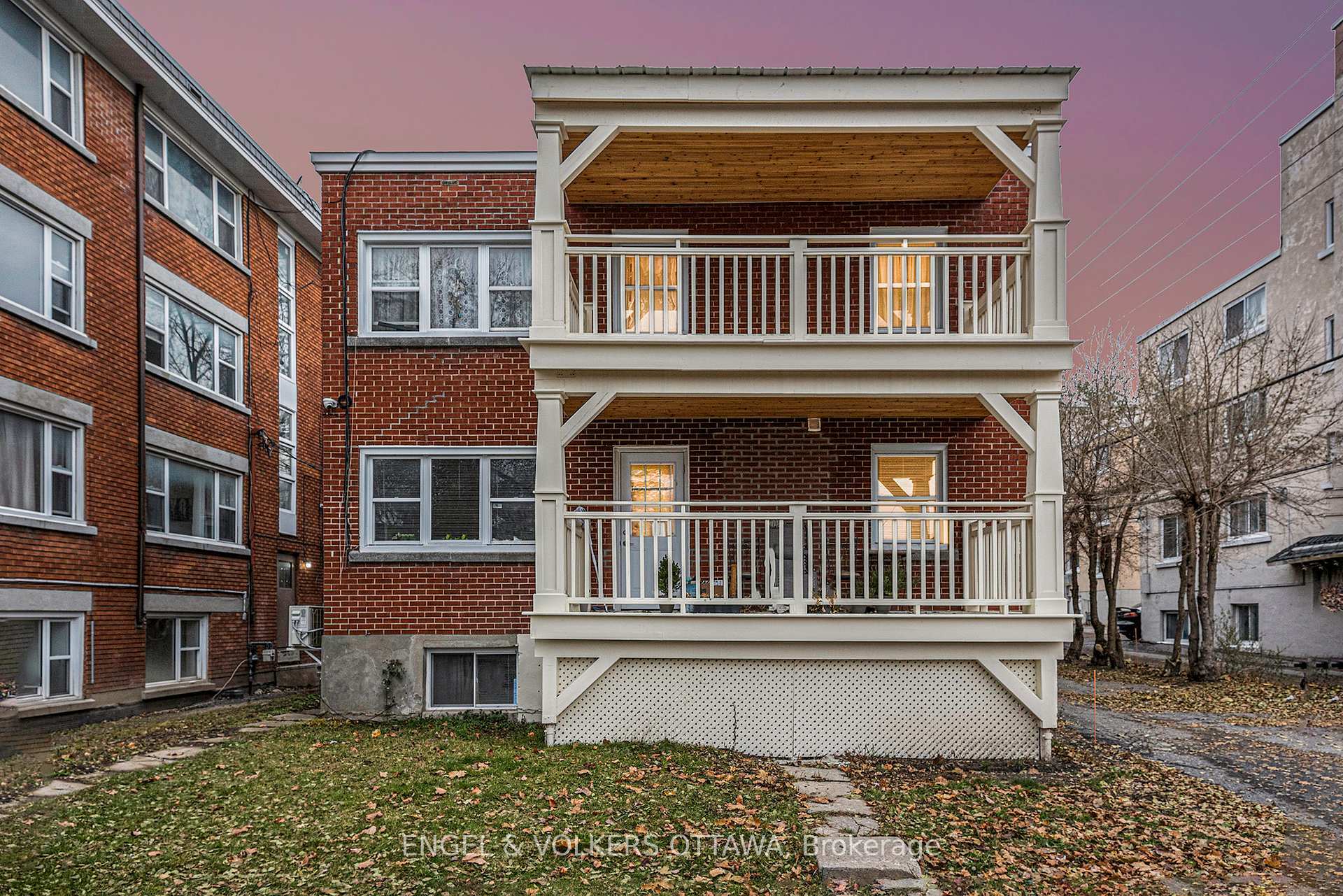 Property Photo: 340 Lacasse Avenue ON K1L 7A9