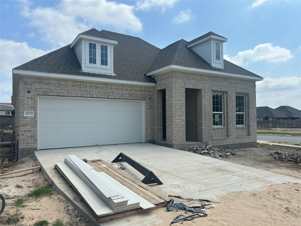 Property Photo: 8217 Grenadier Drive TX 78738