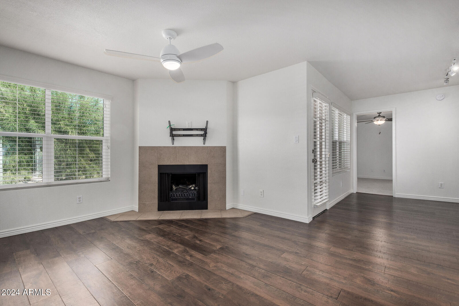 Property Photo:  8787 E Mountain View Road 2021  AZ 85258 