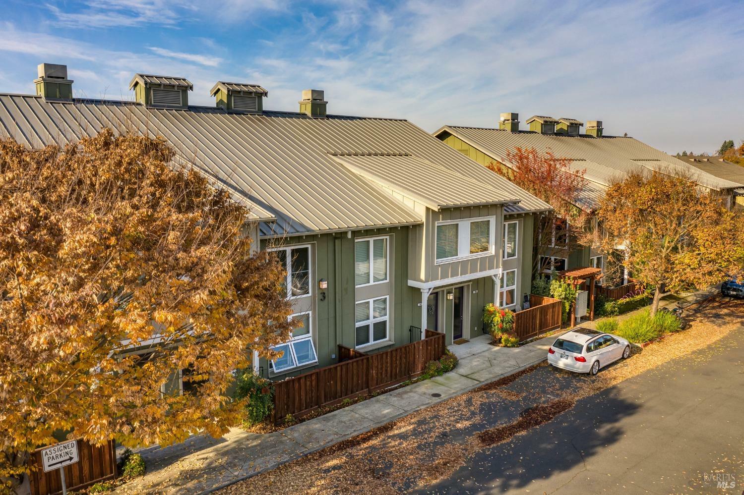 7034 7060 Santero Way  Cotati CA 94931 photo