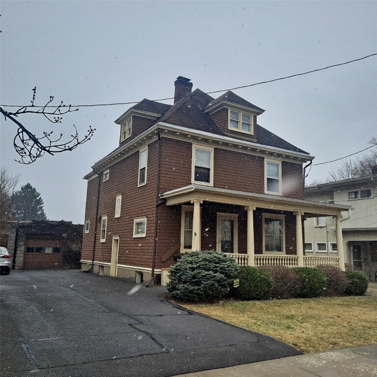 Property Photo: 33 Davis St NY 13905