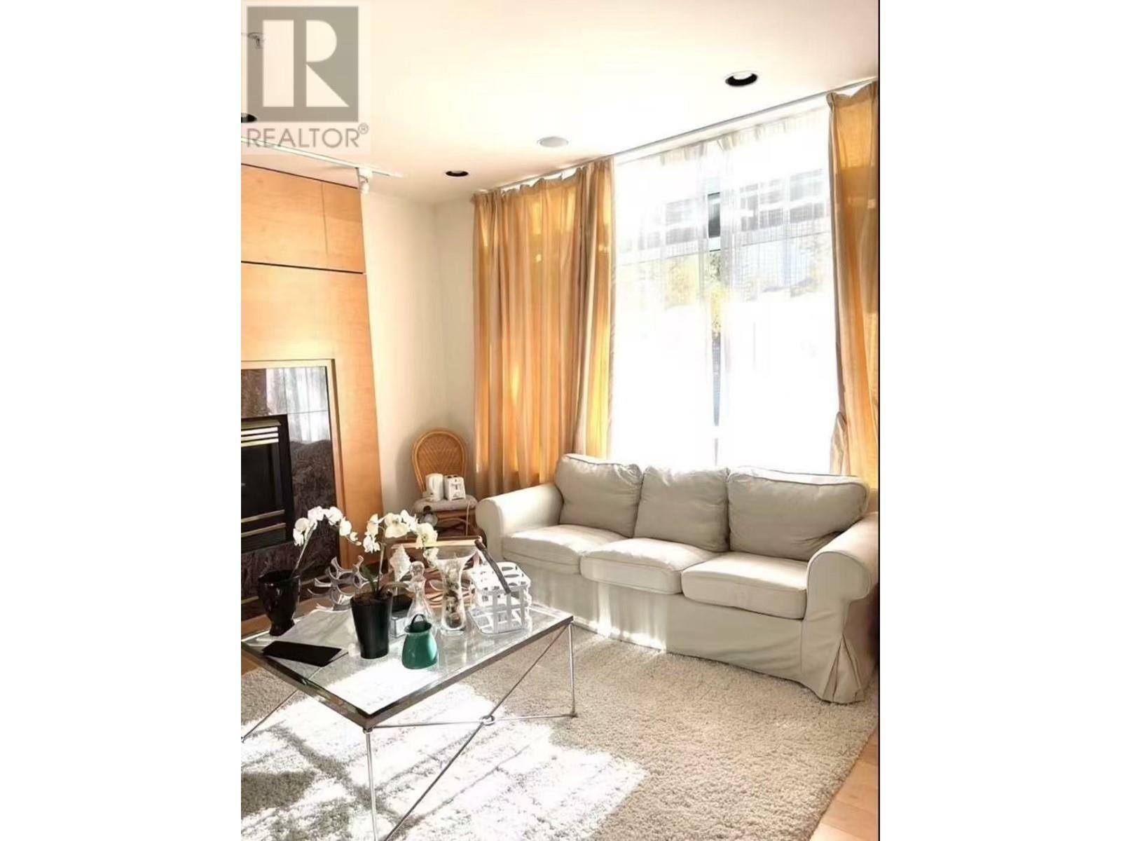 Property Photo: 2571 West 36th Avenue BC V6N 2P6