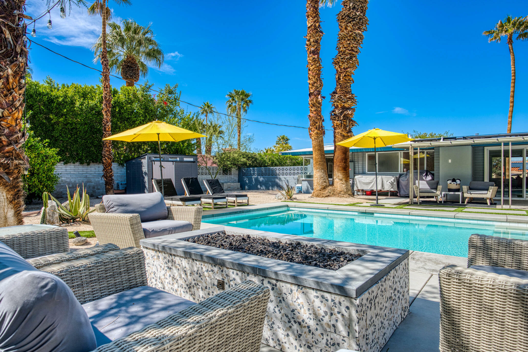 Property Photo: 72759 Hedgehog Street CA 92260
