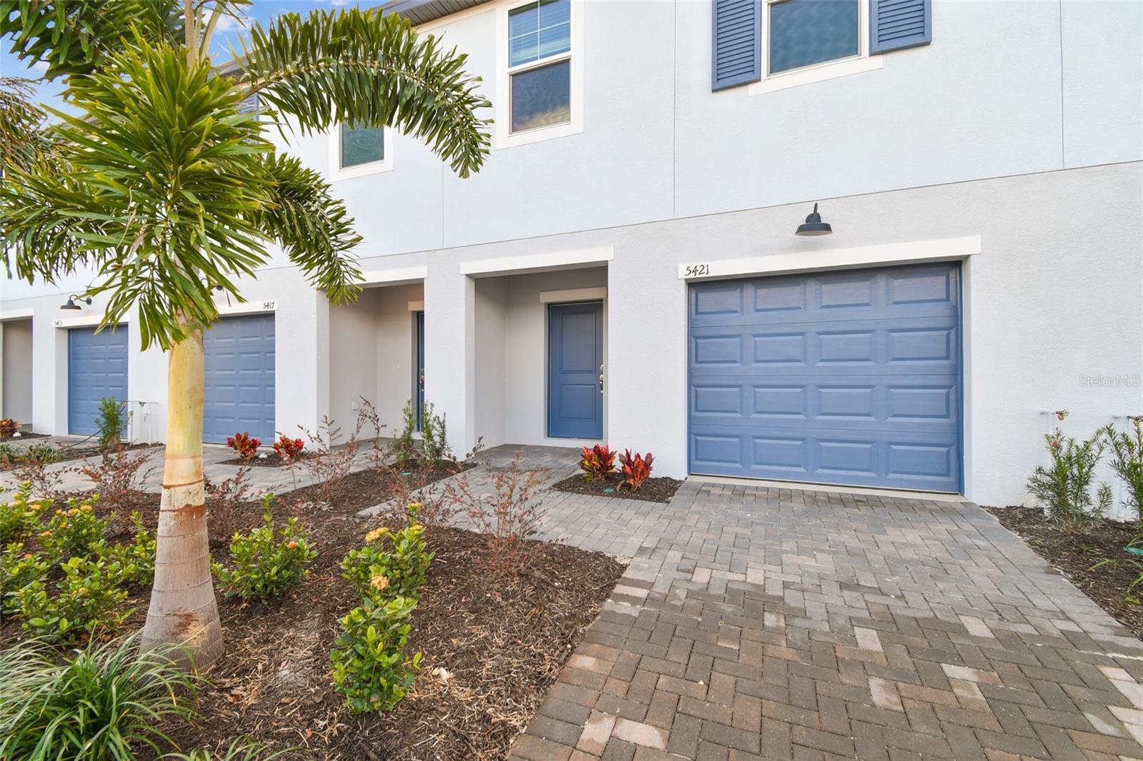 Property Photo: 5421 Tripoli Drive FL 34221