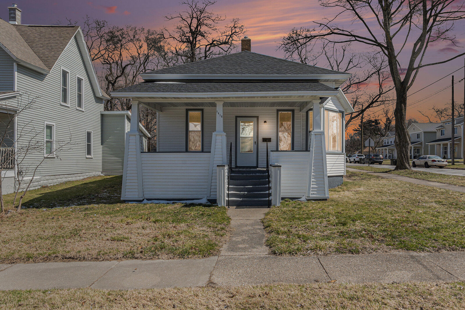 Property Photo: 1416 8th Street MI 49441