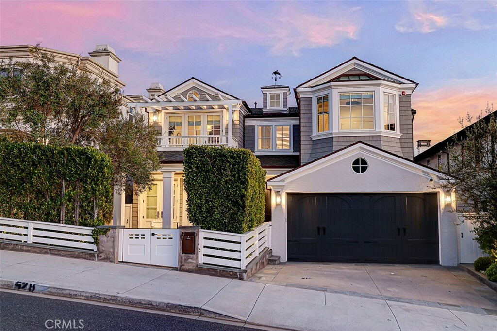 Property Photo: 528 15th Street CA 90266