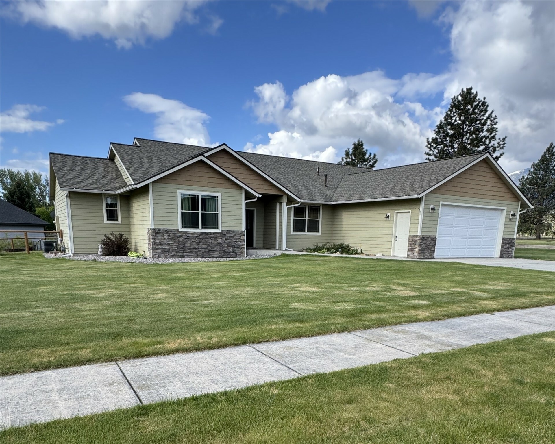 Property Photo: 369 Gold Court MT 59833