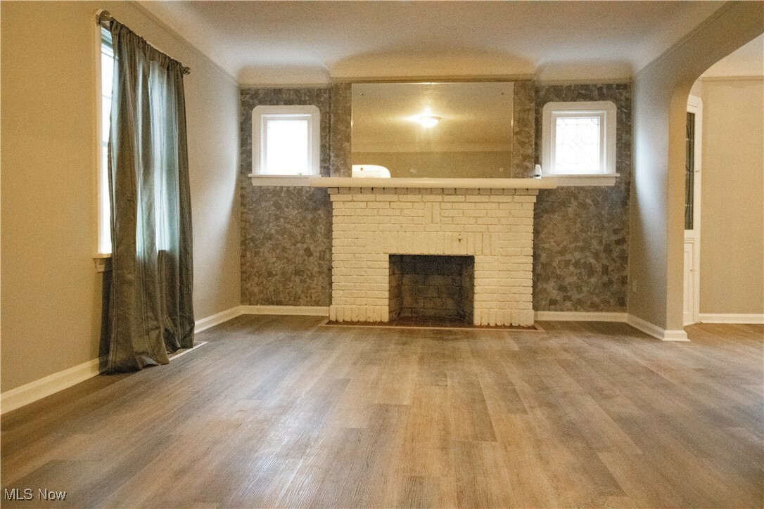 Property Photo: 254 E 211th Street OH 44123