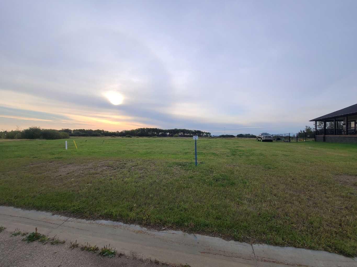 Property Photo: 4925 59 Street AB T0H 1W0