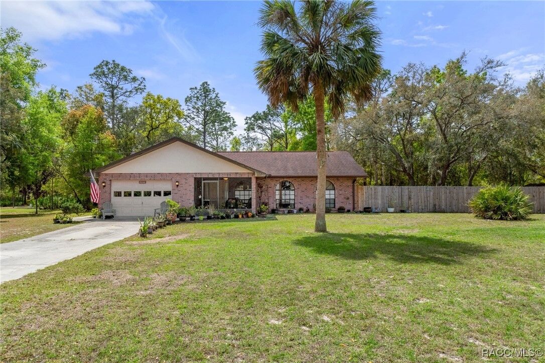 Property Photo:  7250 W Lacey Lane  FL 34448 